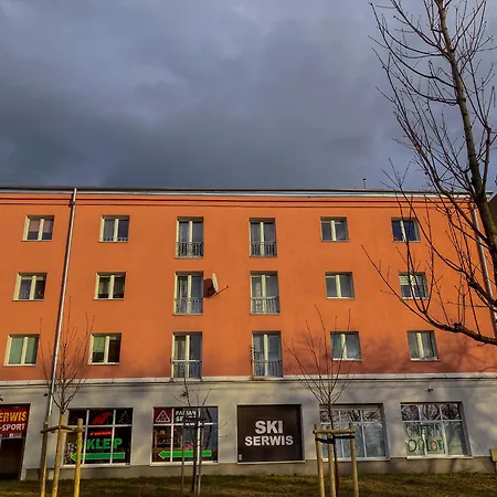 W Centrum Przy Manufakturze I Parku * Lodz